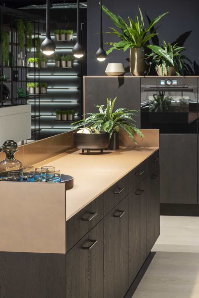 leicht_laika_madero_collection_2021_foto_credit_leicht_c.-meyer-1-683x1024