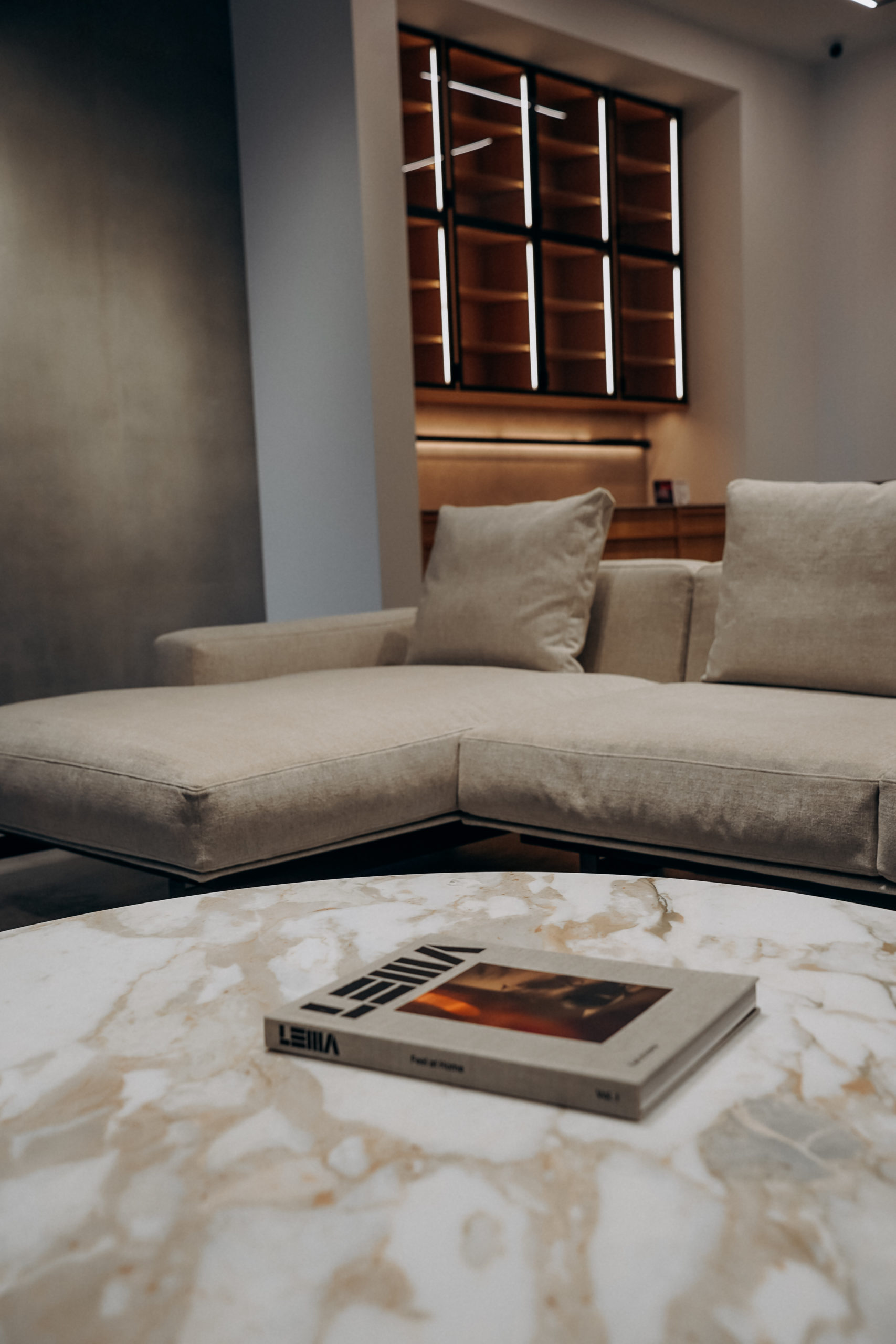 CONSTANT - Showroom - Espace Intérieur LEMA 2